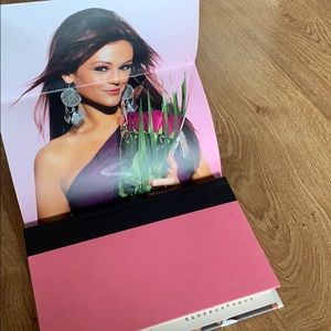 Accents - “The Rules According to JWOWW” Book Accents - “The Rules According to JWOWW” Book